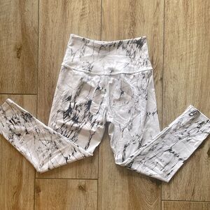 Beyond yoga leggings